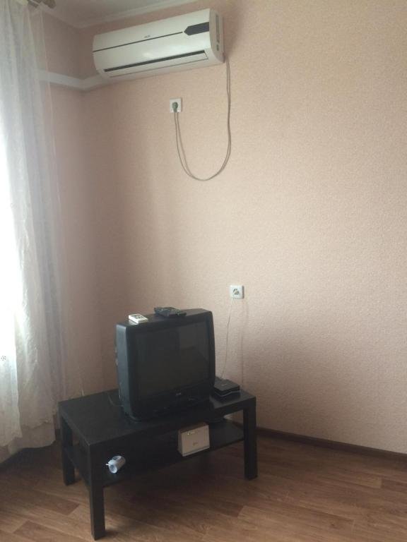 Краснодар: Apartment on Artyushkova 11