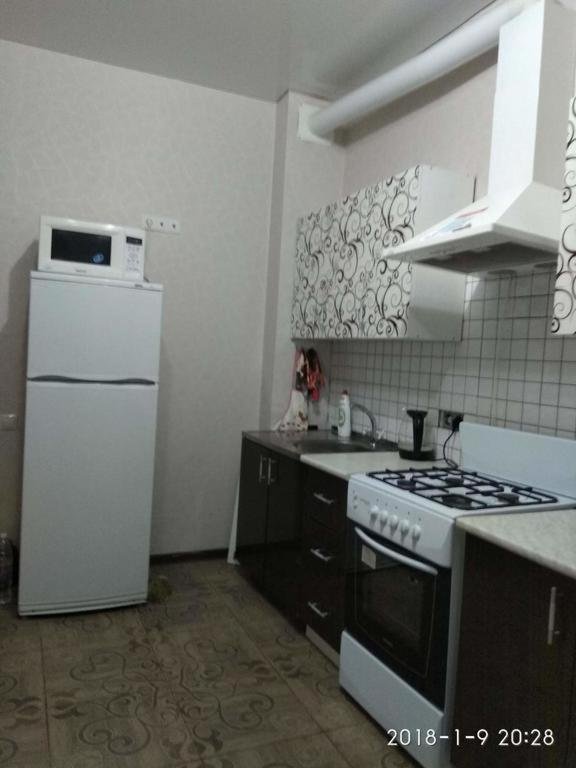 Геленджик: Crystal Apartment