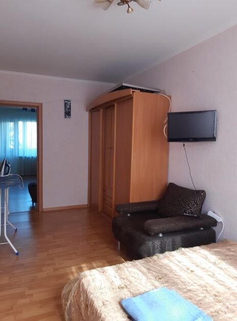 Ноябрьск: Alatyr Noyabrsk, st. Lenina, 15