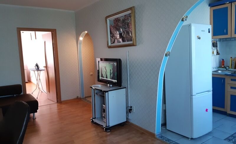 Ноябрьск: Alatyr Noyabrsk, st. Lenina, 15