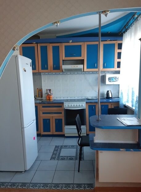 Ноябрьск: Alatyr Noyabrsk, st. Lenina, 15