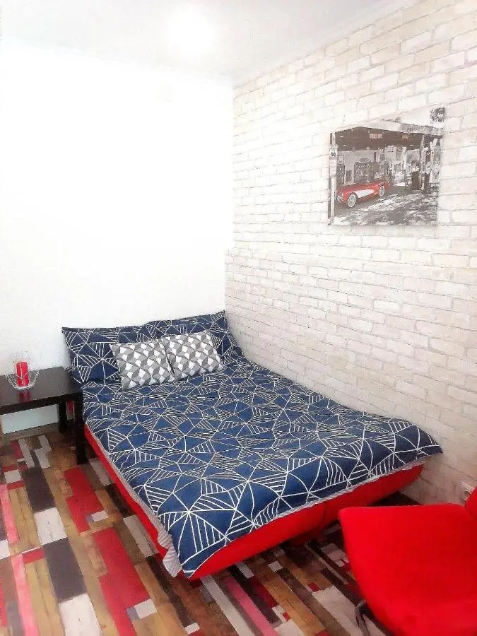 Тюмень: Apartments na Novoselov 117