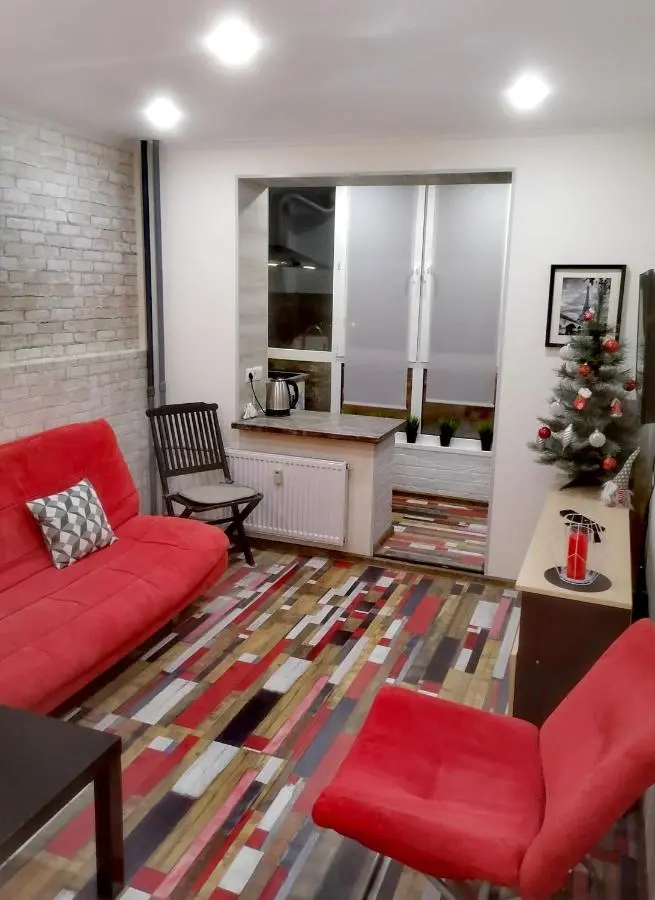 Тюмень: Apartments na Novoselov 117