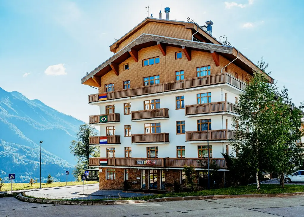 Эсто-Садок: Отель Ski Inn Hotel Rosa Khutor