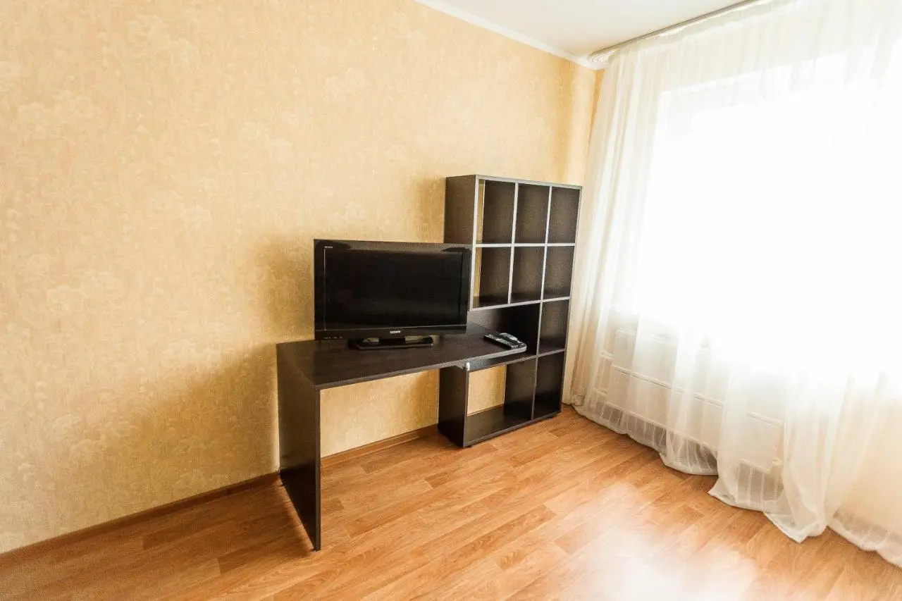 Тюмень: 2кв Широтная 157