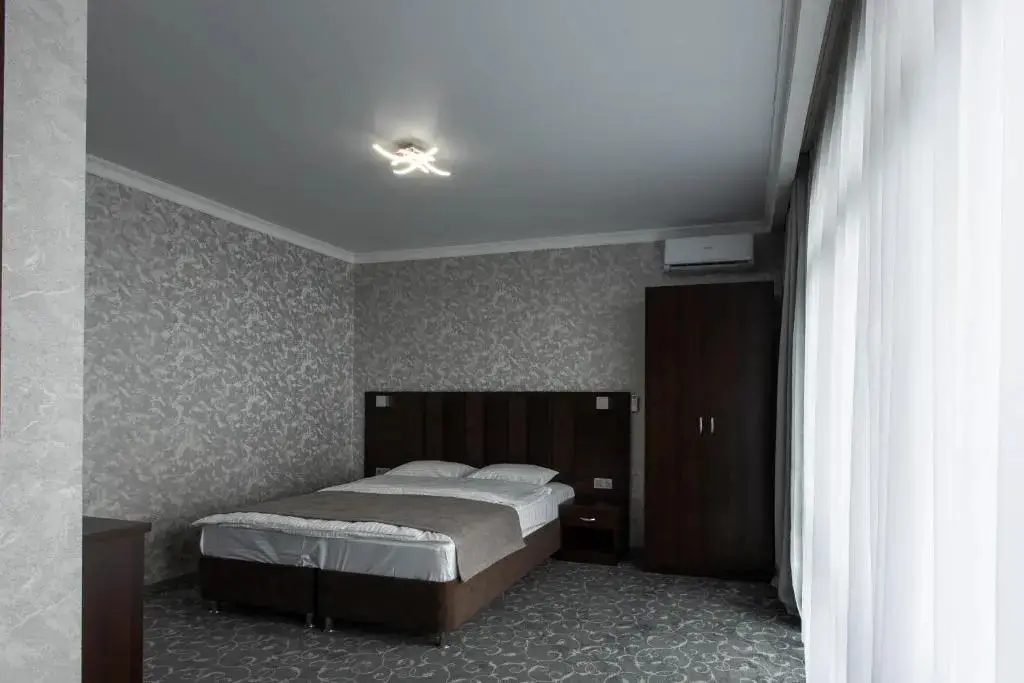 Ольгинка: Family Hotel