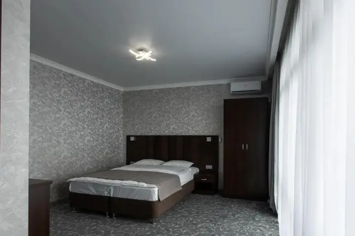 Ольгинка: Family Hotel