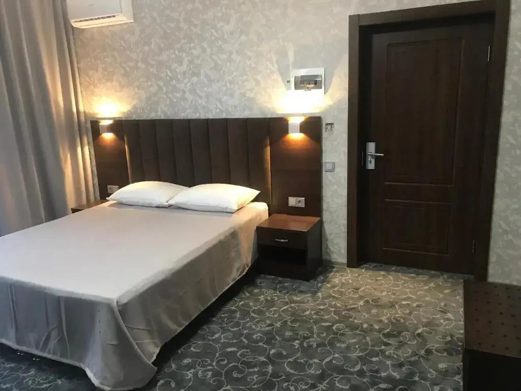 Ольгинка: Family Hotel