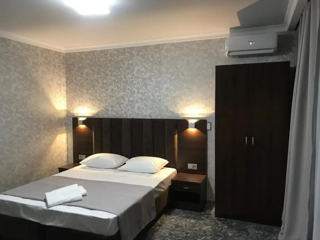 Ольгинка: Family Hotel