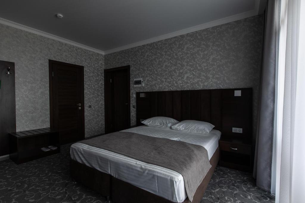 Ольгинка: Family Hotel