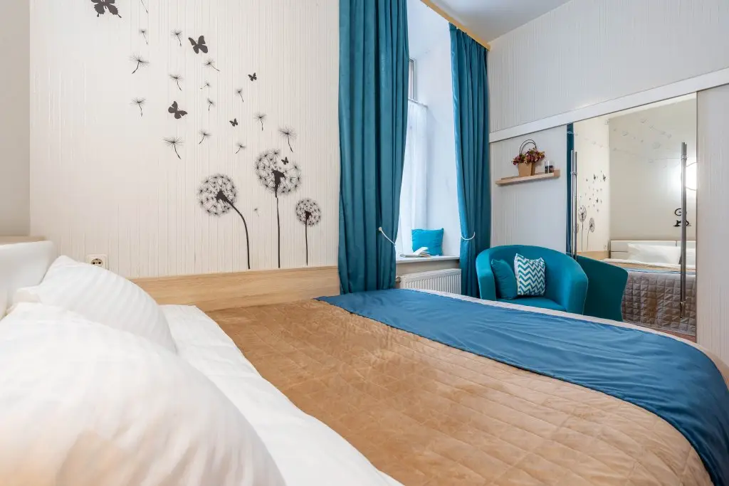 Санкт-Петербург: Апартаменты LERUKA HOME Балтийская