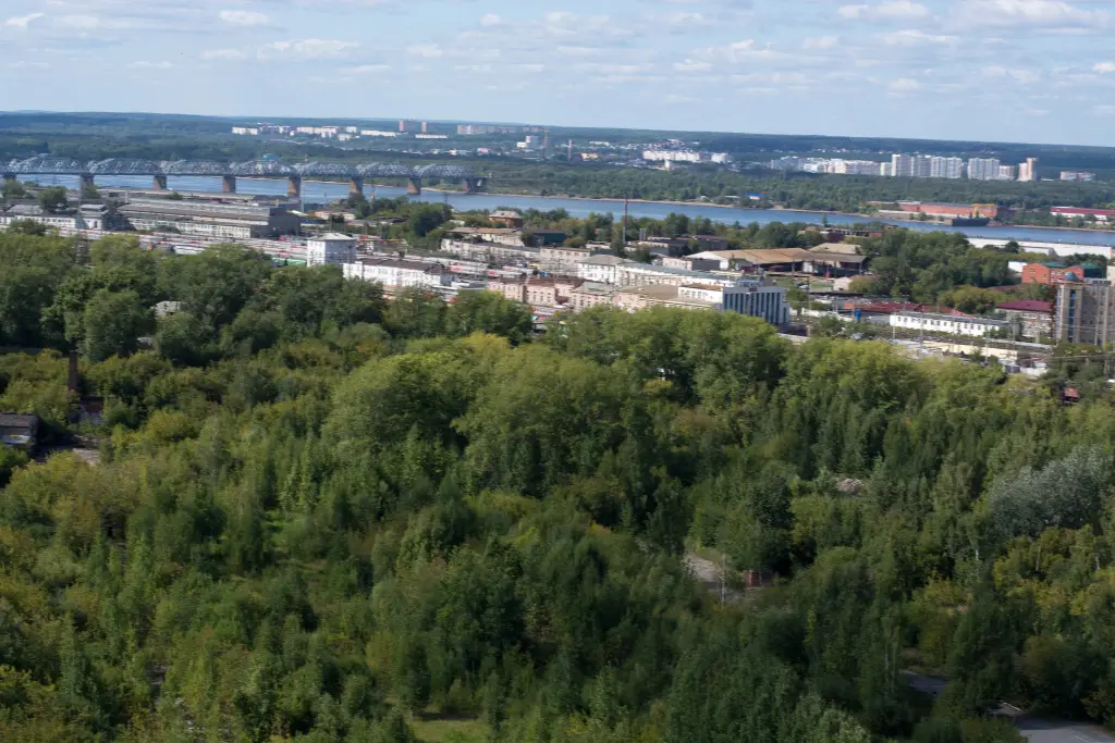 Пермь: Апартаменты на Энгельса 27