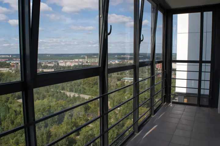 Пермь: Апартаменты на Энгельса 27