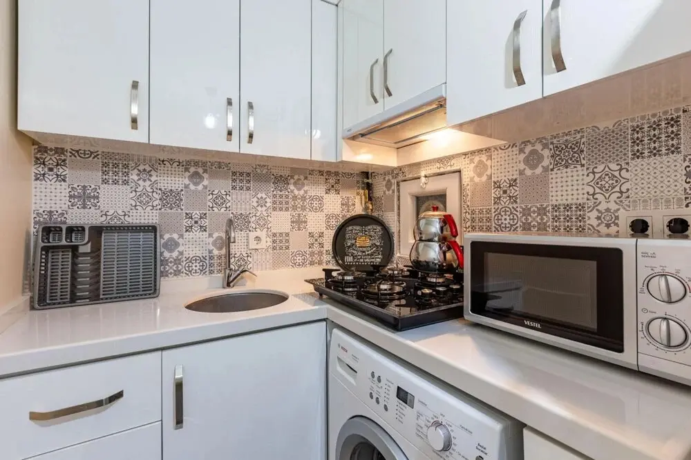 Стамбул: Colorful Flat With Backyard Close to Taksim Square