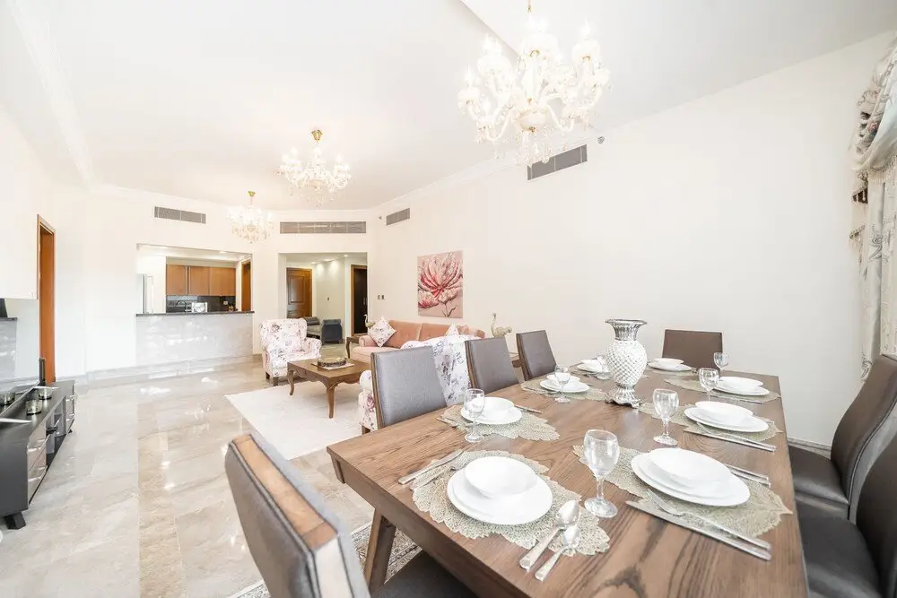 Дубай: Luton Vacation Homes - North Residence Pam Jumeirah