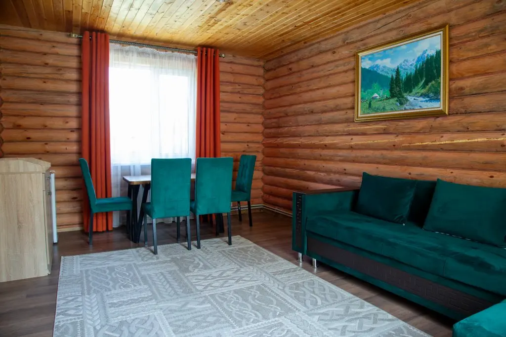 Алматы: База отдыха Country Village Resort