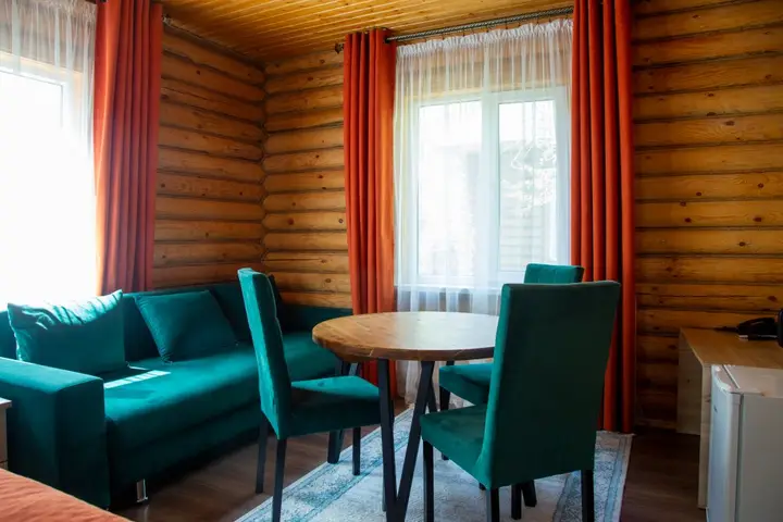 Алматы: База отдыха Country Village Resort