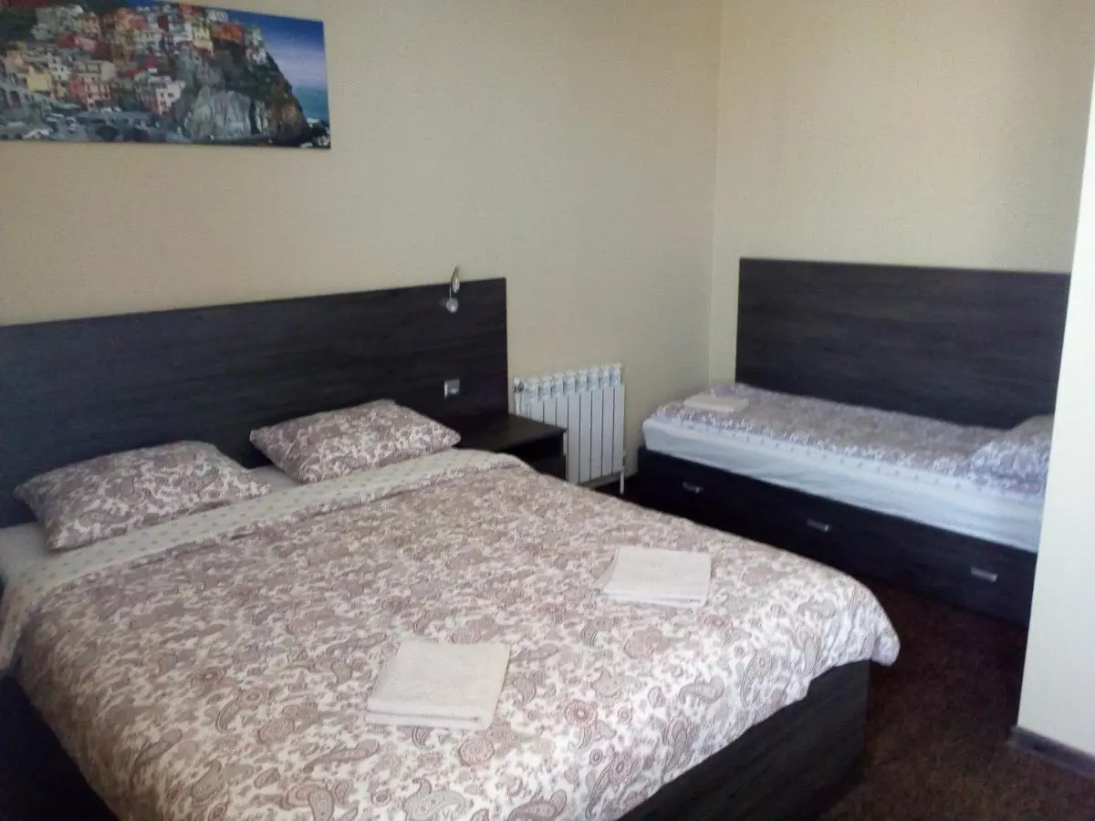 Крымск: Guesthouse on Rodnikovaya 9