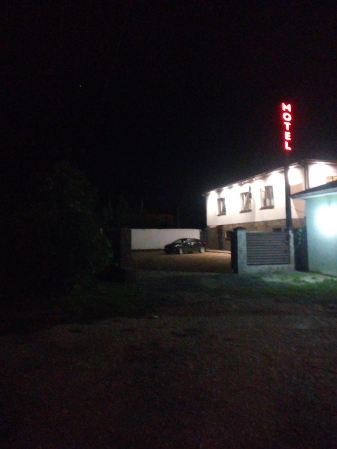 Крымск: Guesthouse on Rodnikovaya 9