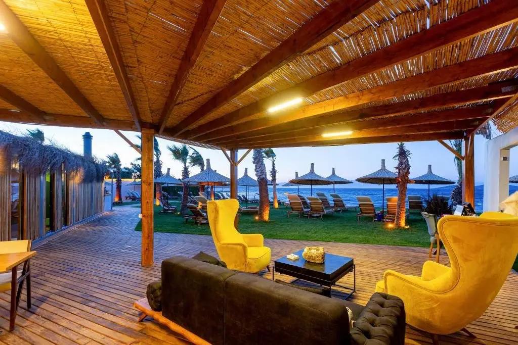Айвалык: Anda Beach Bistro & Rooms