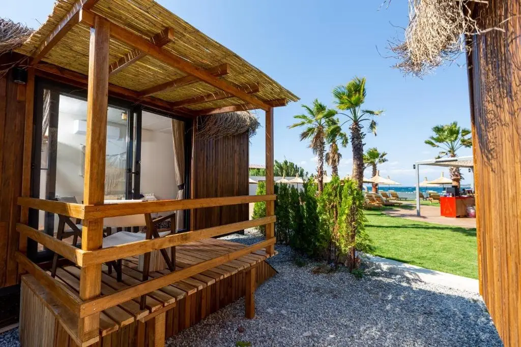 Айвалык: Anda Beach Bistro & Rooms