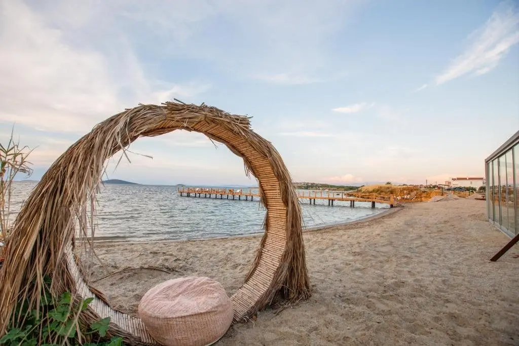 Айвалык: Anda Beach Bistro & Rooms