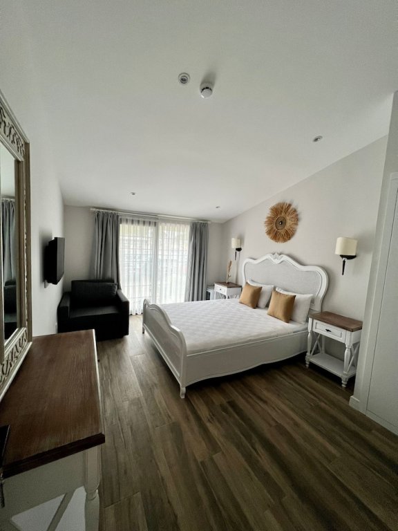 Чешме: Chloe Hotel Alacati