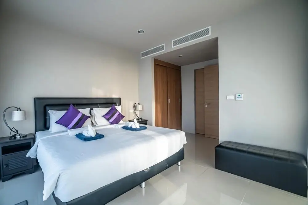 Муанг: Spacious Apartment With Jacuzzi and Ocean View