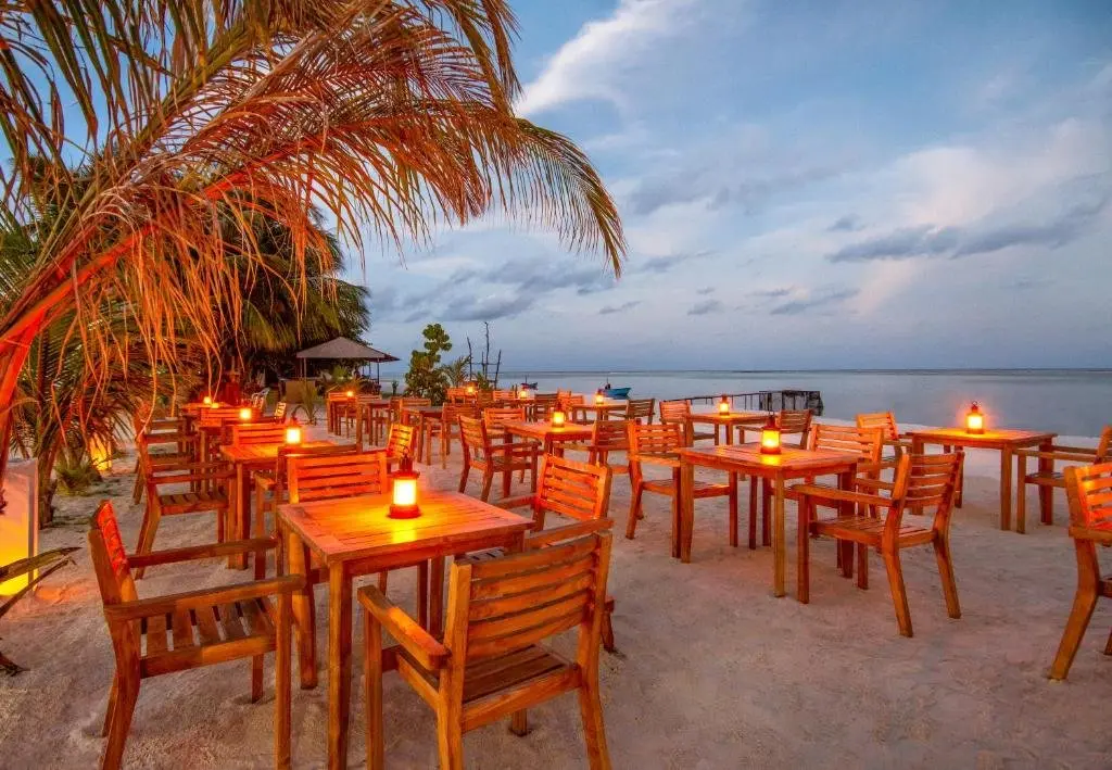 Южный Мале Атол: Отель Triton Prestige Seaview and Spa