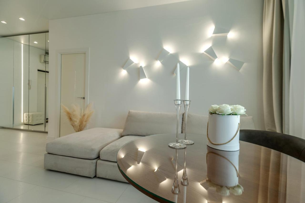 Ижевск: Apartment Parus on Ulitsa Pushkinskaya