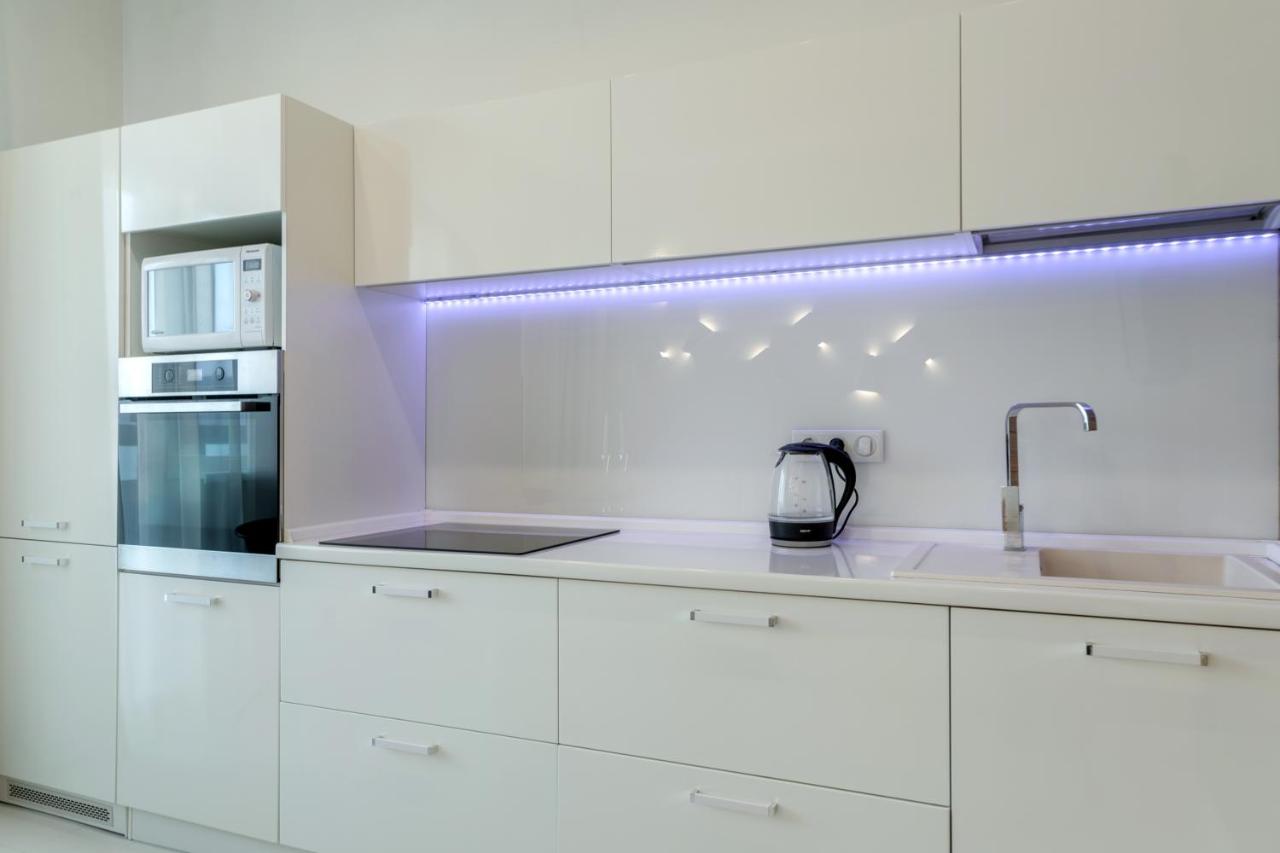 Ижевск: Apartment Parus on Ulitsa Pushkinskaya