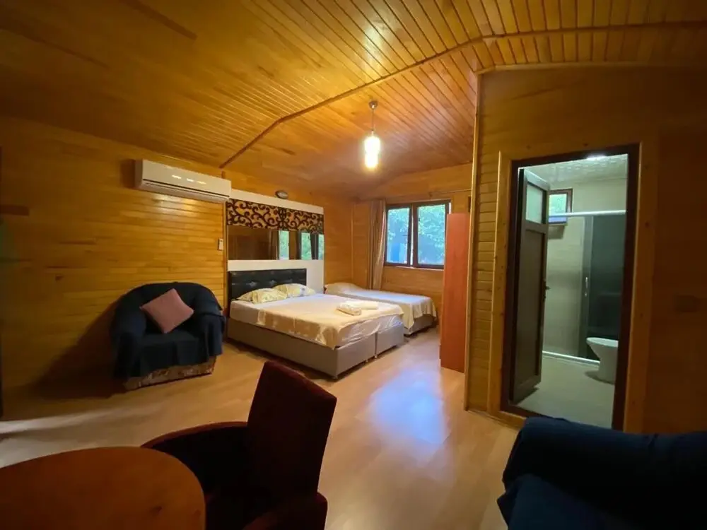Кумлуджа: Yörükpark Otel Restoran