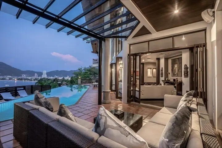 Кату: Grand Sea View 5BR Villa Sukadara Patong