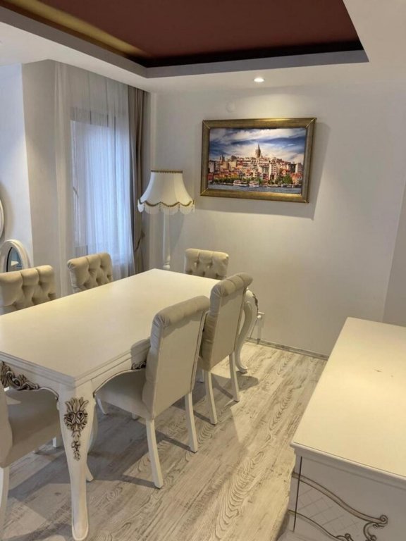 Измит: Villa Near Sapanca Lake With Jacuzzi Shared Pool