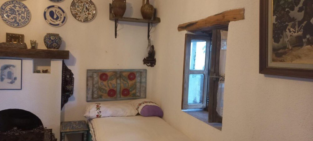 Kiyikislacik: Secluded Home With Sea View and Backyard in Milas