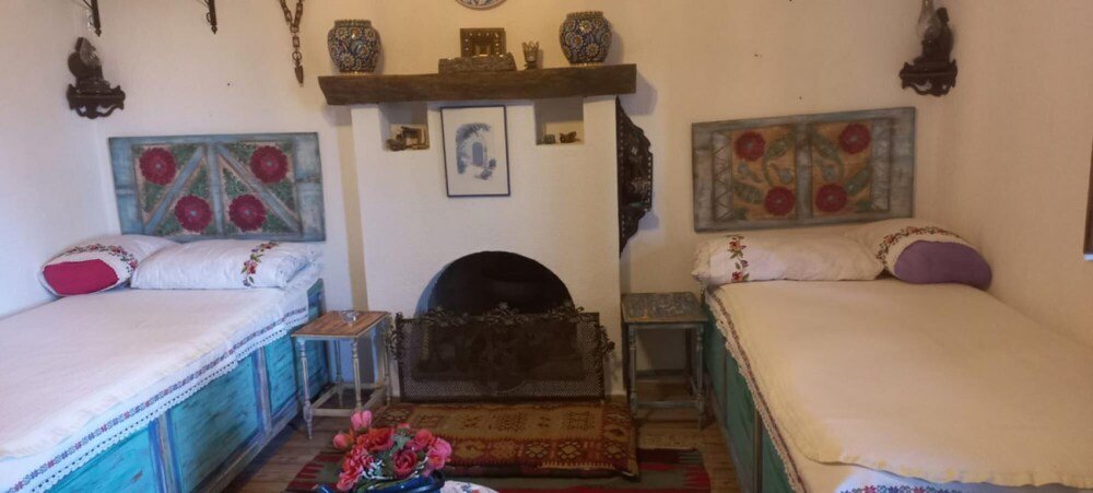 Kiyikislacik: Secluded Home With Sea View and Backyard in Milas