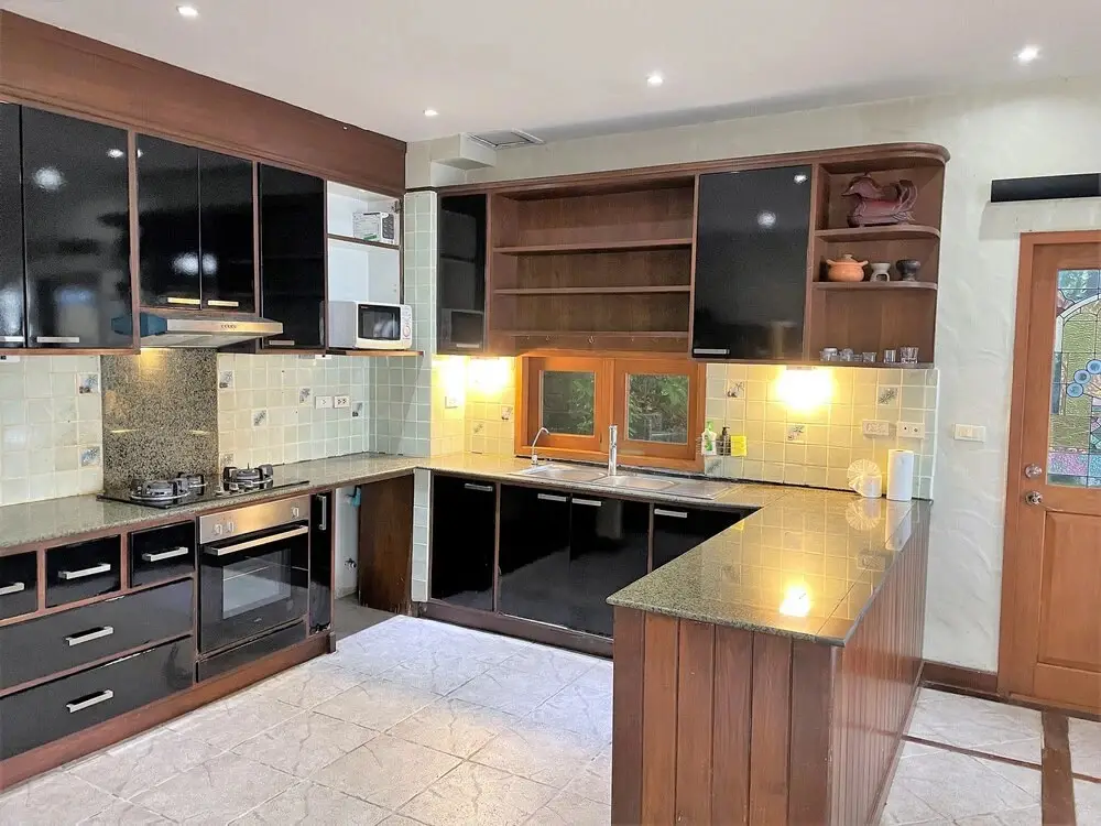Кату: Sea view private pool villa in Patong