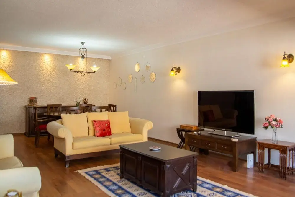 Измир: Vibrant Flat Near Trendy Attractions in Karsiyaka
