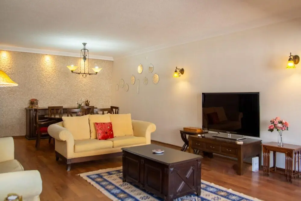 Измир: Vibrant Flat Near Trendy Attractions in Karsiyaka