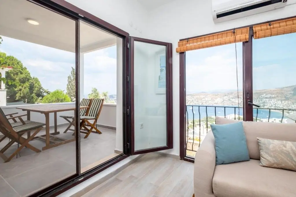 Гюндоган: Triplex Villa With Fantastic View in Bodrum