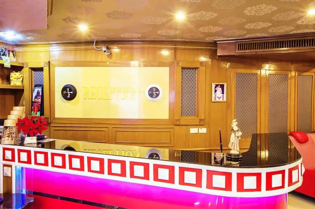 Бангкок: Varindavan Park Serviced Residences