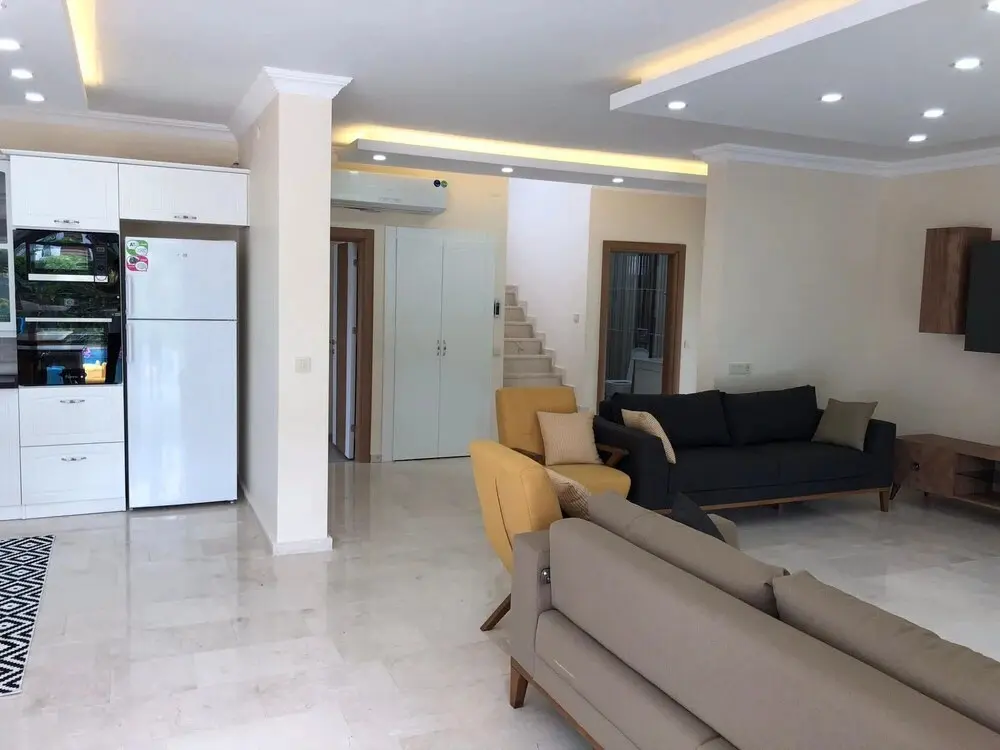 Сакарья: Sleek Villa in Sapanca With Pool and Winter Garden