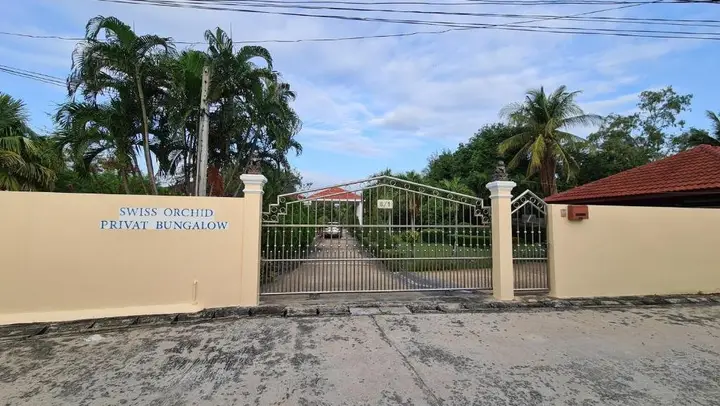 Чаам: Welcome to our Oasis The Beautiful Bungalow Yellow