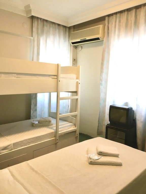 Кушадасы: Hikmet Han Otel
