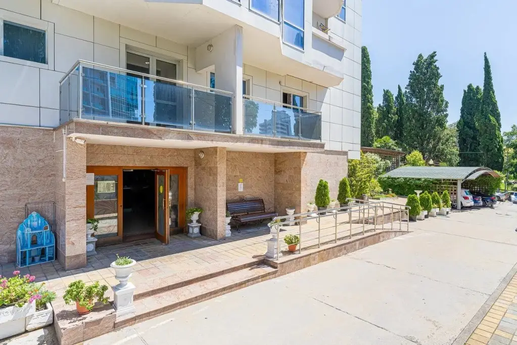 Сочи: Апартаменты с Видом на Море на Светлане