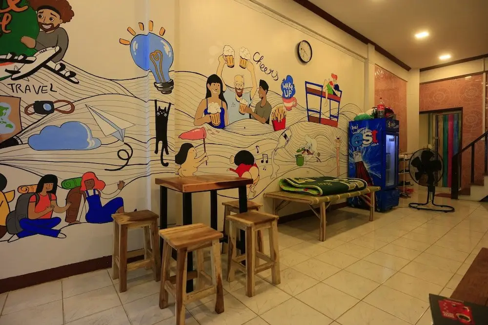 Бангкок: SleepWith"ME" Hostel