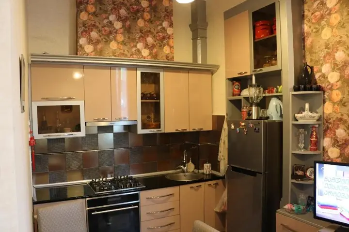 Тбилиси: Comfy Apartment in Downtown Tbilisi