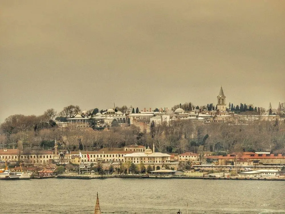 Стамбул: CNB Galata House