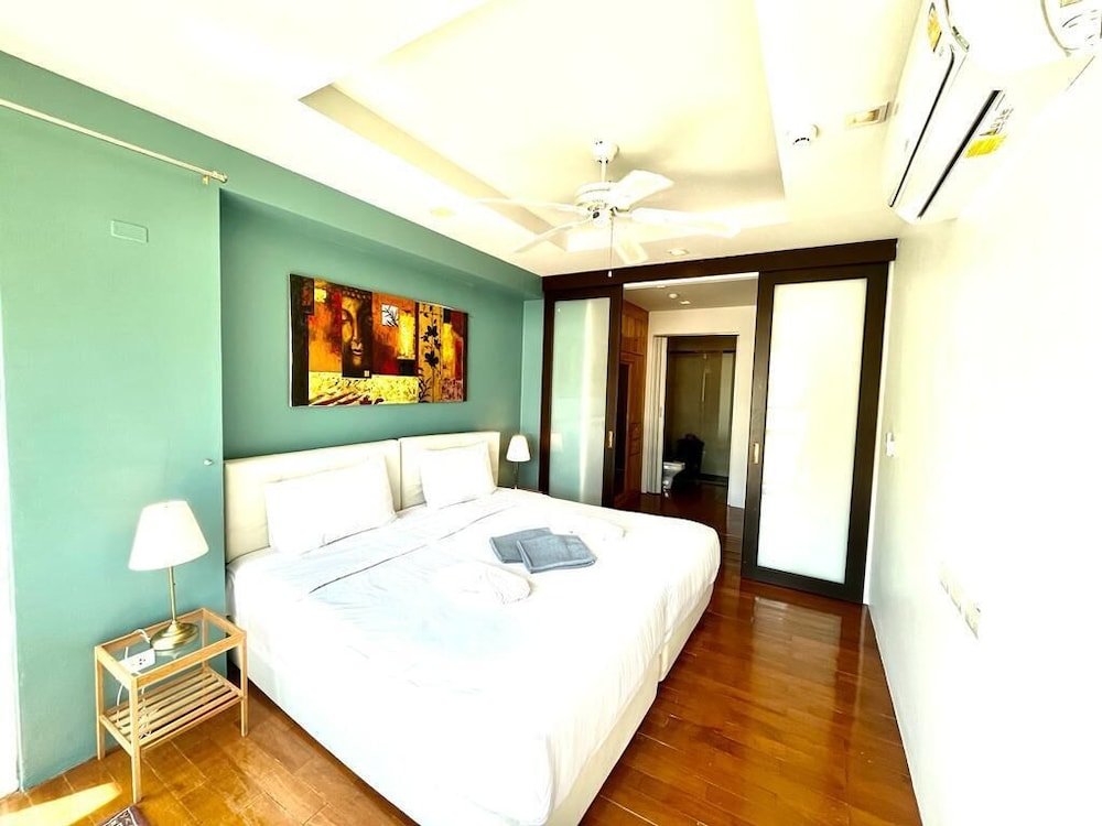 Кату: 6-19 2bedroom 2baths 1 km Walking to Patong Beach