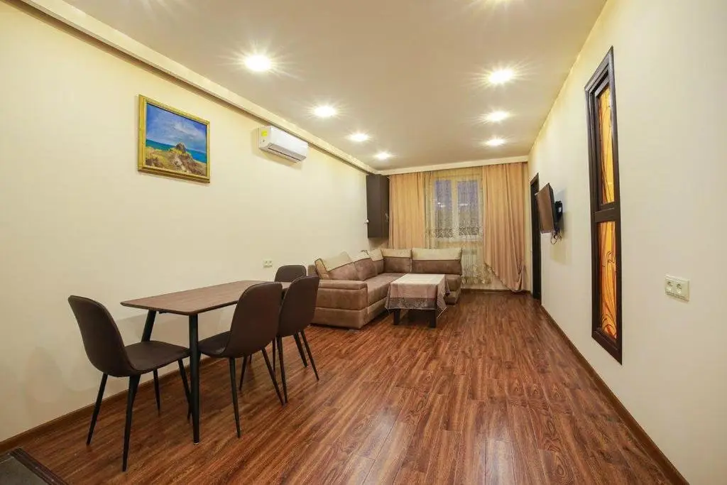 Ереван: Best Apartments
